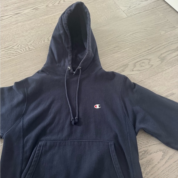 Champion Navy hoodie great condition - Picture 2 of 3